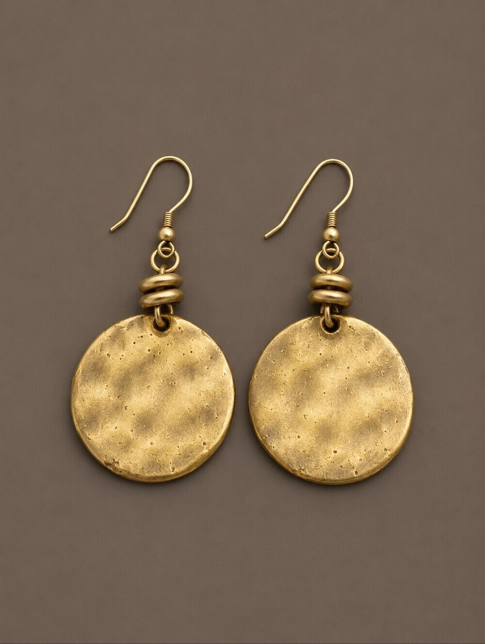 VTG 1980s Warrior Matte Gold Plated Coin Hammered Dangle Hook Earrings